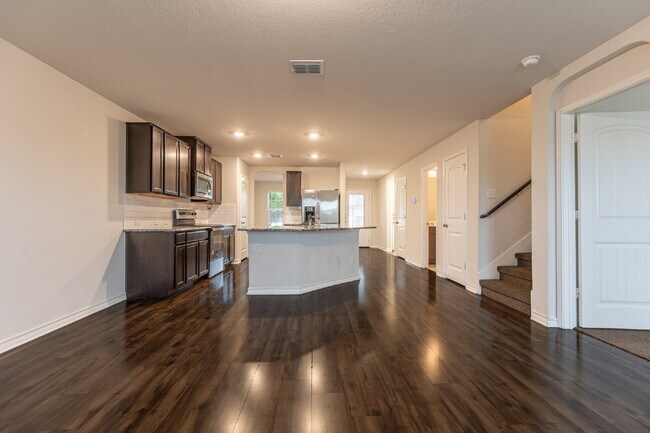 Building Photo - 2918 Lindenwood Run