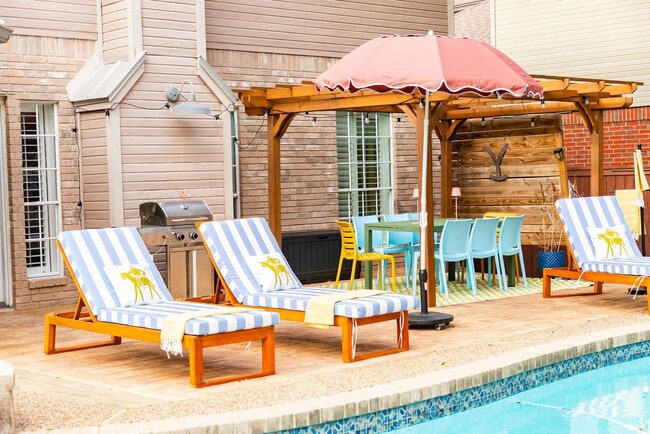 Building Photo - 2002 Chittim Trail Dr