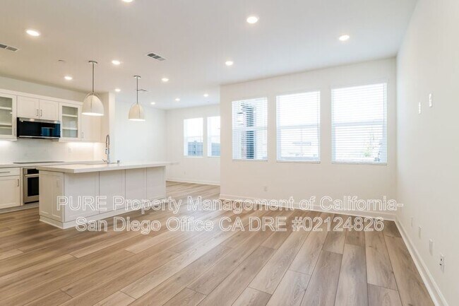 Building Photo - 316 Beaker Rd