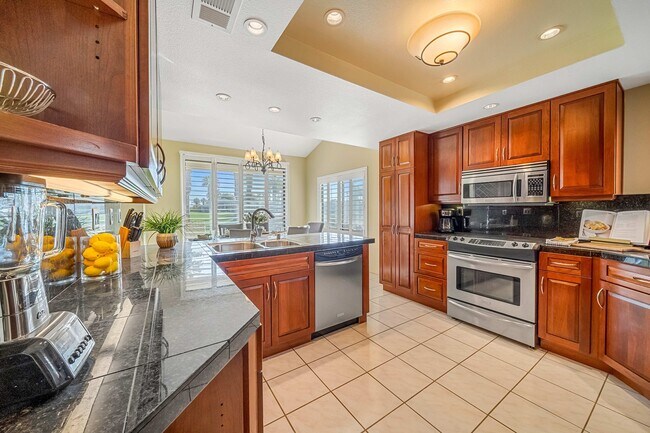 Building Photo - 54780 Shoal Creek