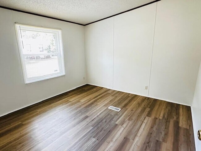 Building Photo - A Great Property In Cabot Waiting For You to Call It Home!