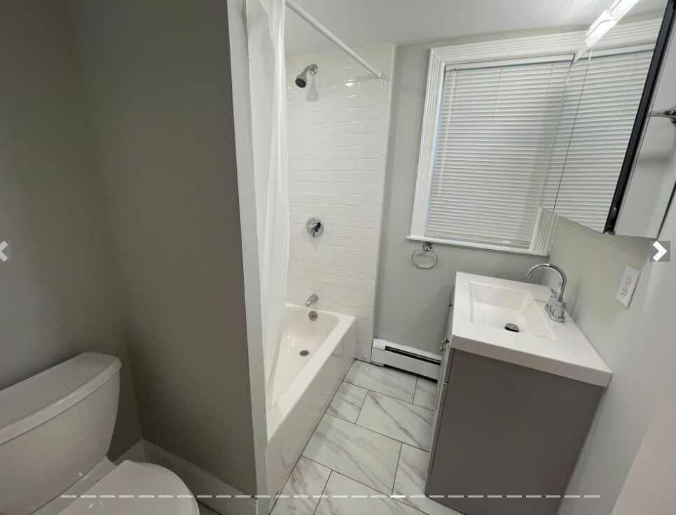 Building Photo - 309 Highland Ave