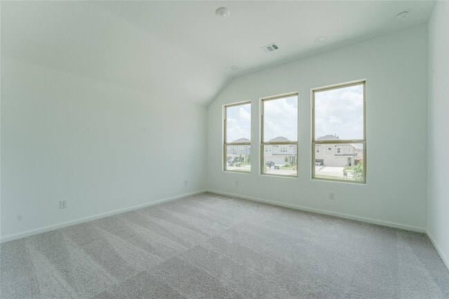Building Photo - 5511 Holly Hvn Ct