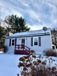 Building Photo - TWO BEDROOM HOME IN PARKLAND SCHOOLS