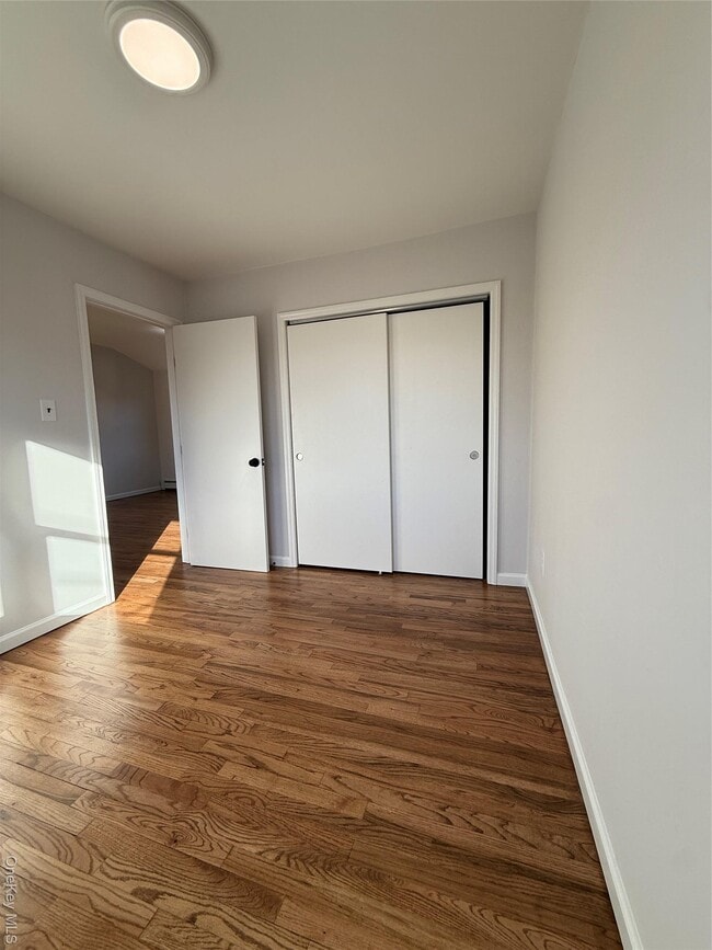 Building Photo - 130-09 58th Rd