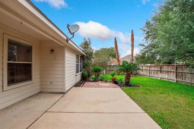 Building Photo - 11618 Columbia Pines Ln