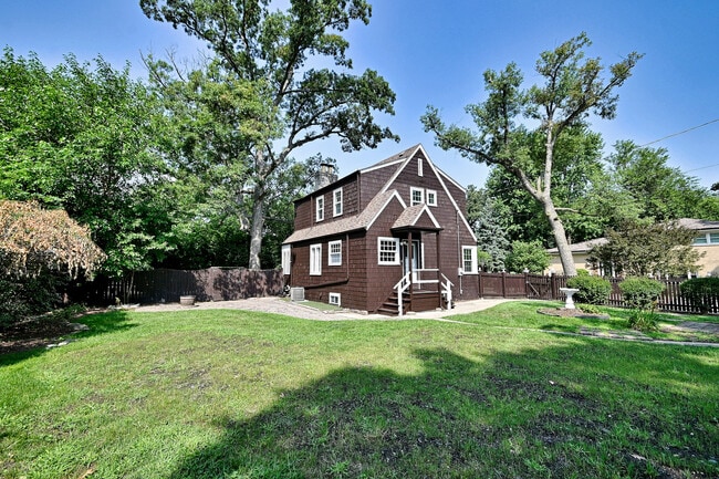Building Photo - 2147 N 78th Ave