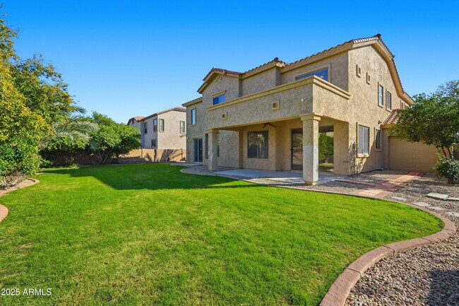 Building Photo - 18560 E Strawberry Dr