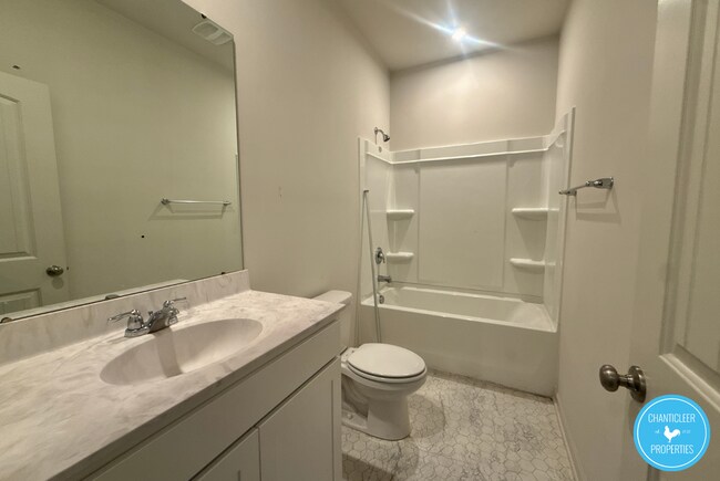 Building Photo - 95 Suhani Ln