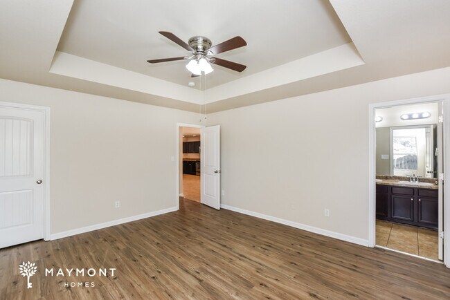 Building Photo - Beautiful 3 Bedroom Home