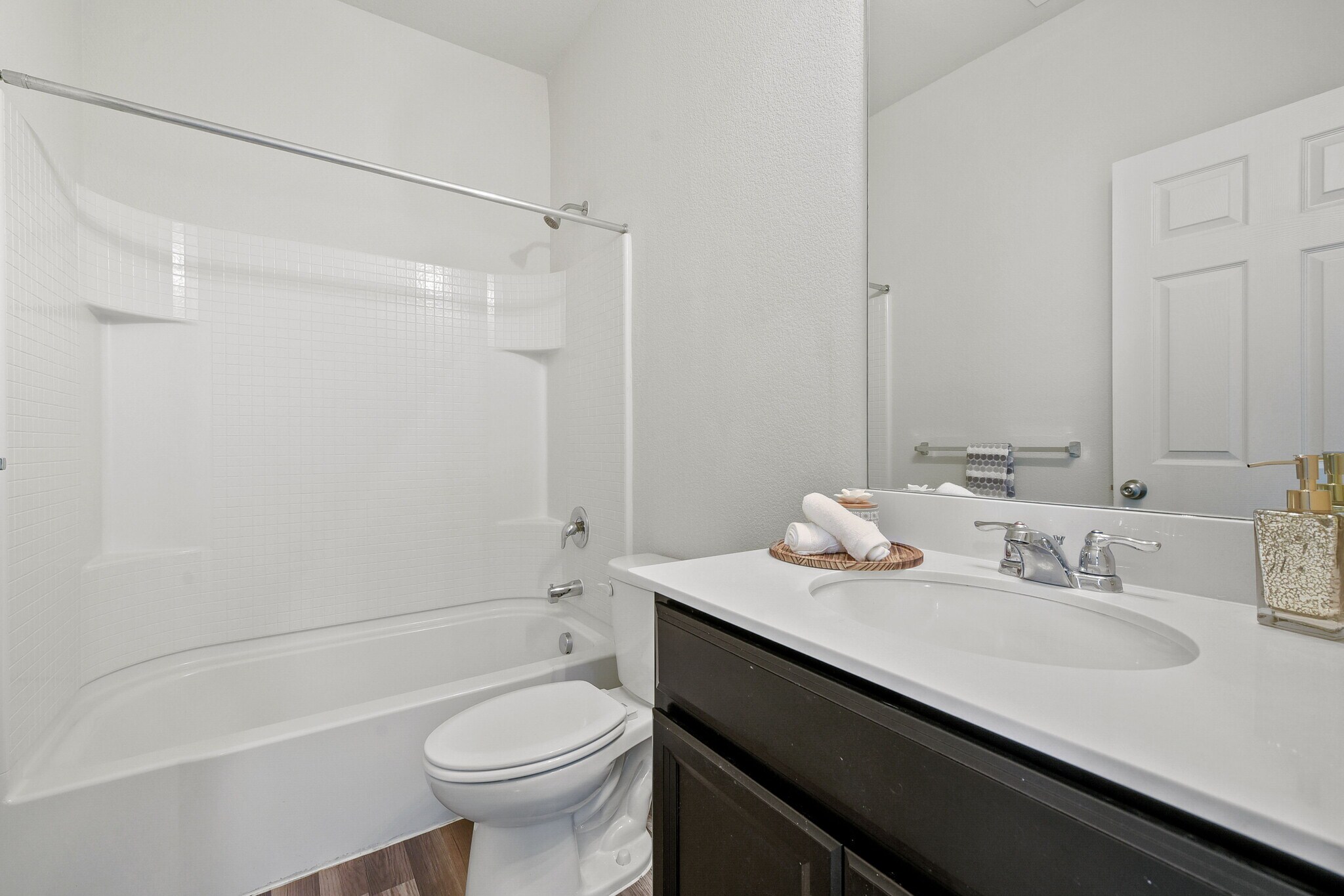 Building Photo - 3104 Montserrat Creek Dr