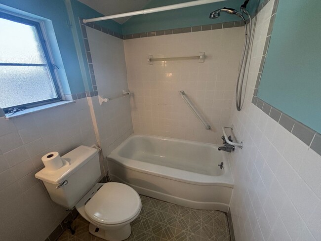 Building Photo - Use Your Tax Return For This Sweetheart of a Deal! This is a Lease-to-Own – Not a typical rental.