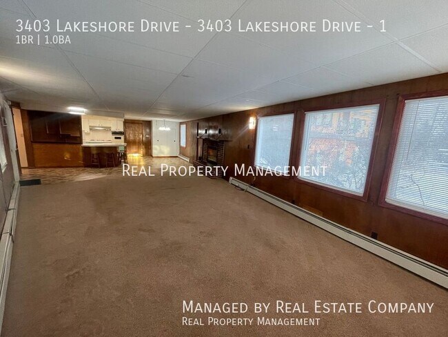 Building Photo - 3403 Lakeshore Dr