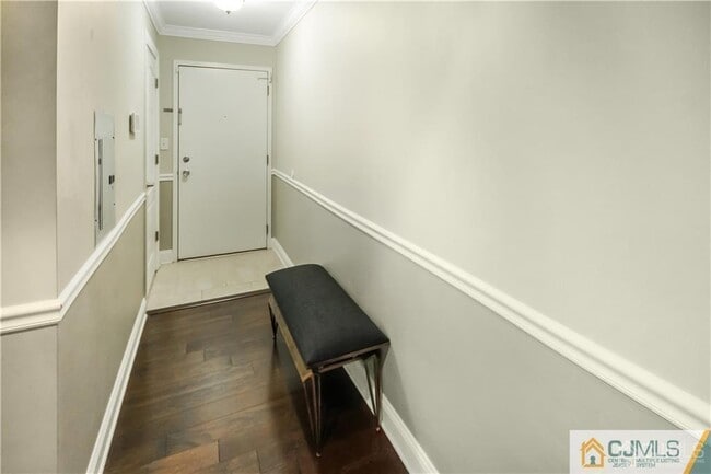Building Photo - 1611 Raspberry Ct