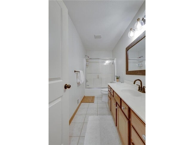 Building Photo - 645 Ramsey Cir