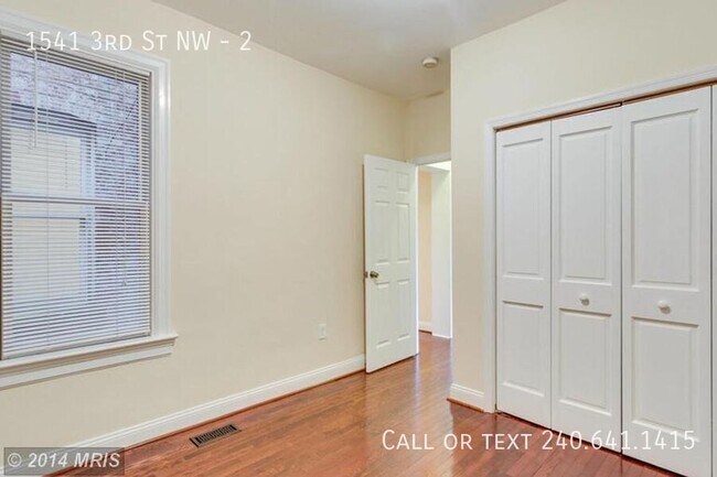 Building Photo - 1541 3rd St NW