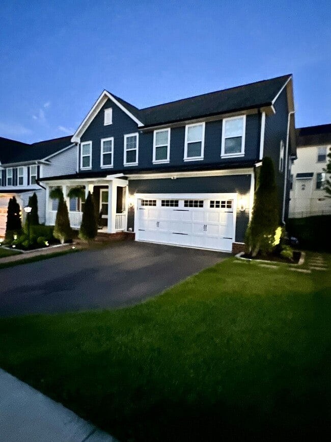 Building Photo - 2409 Glouster Pointe Dr