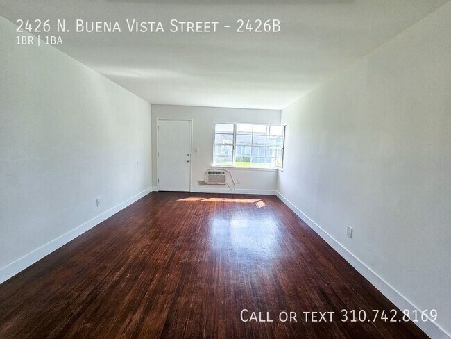 Building Photo - 2426 N Buena Vista St