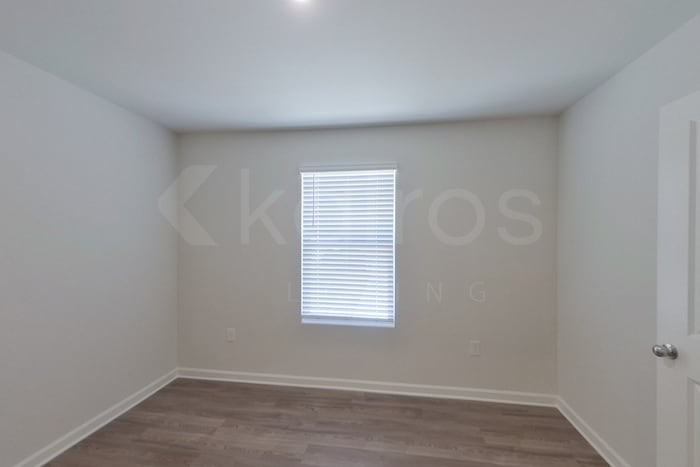 Building Photo - 307 Ironwood Ct