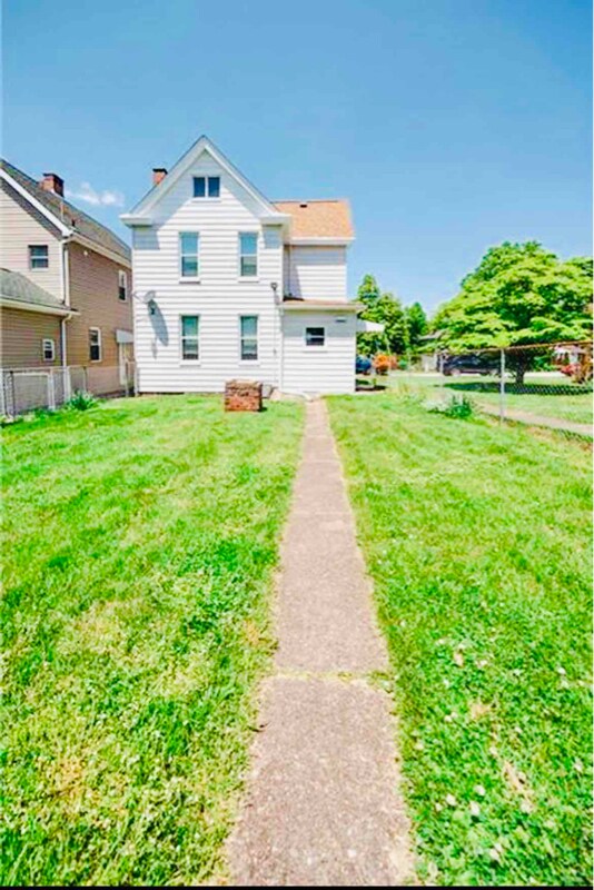 Building Photo - 108 Ellsworth Ave