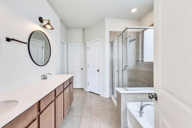 Building Photo - 217 Andele Way