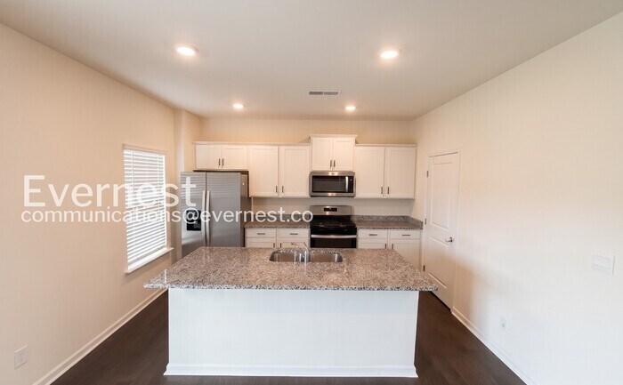 Building Photo - 8535 Raspberry Wy