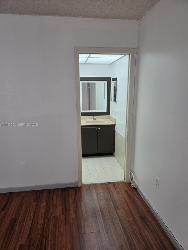 Building Photo - 8065 SW 107th Ave