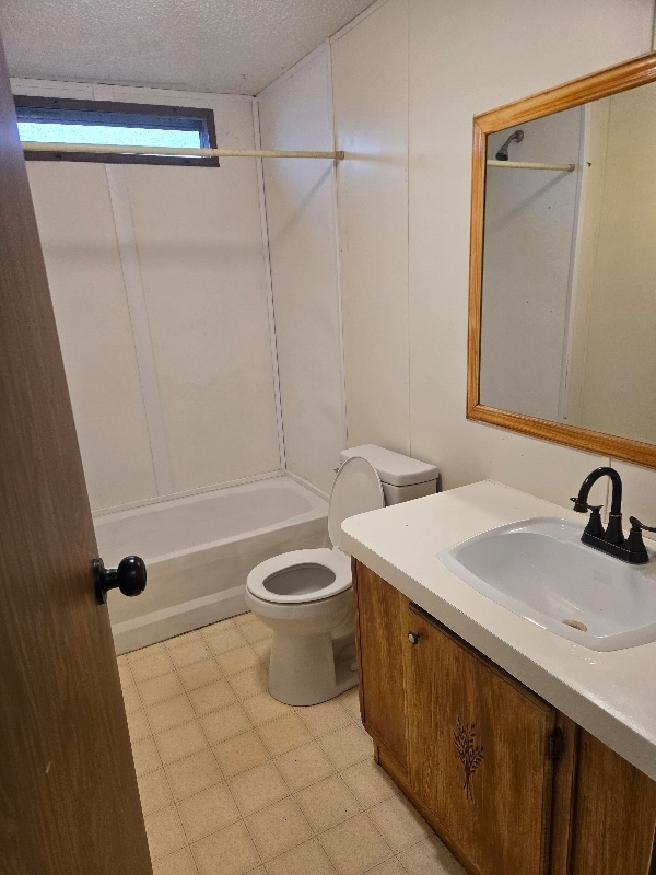 Building Photo - 8860 Teague Rd