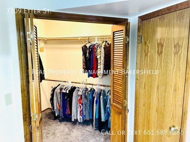 Building Photo - 7309 Etter St