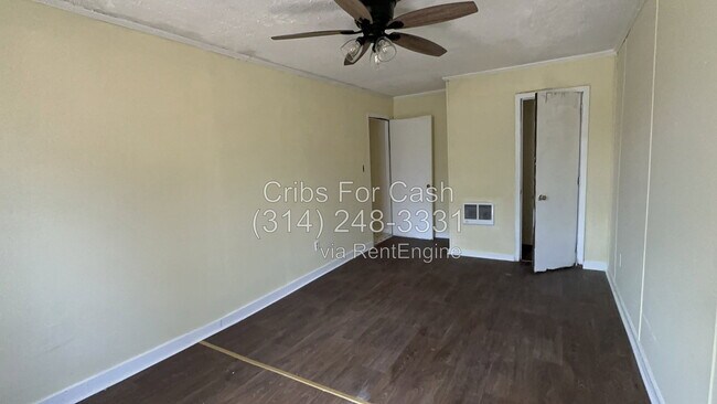 Building Photo - 1415 Geeston St