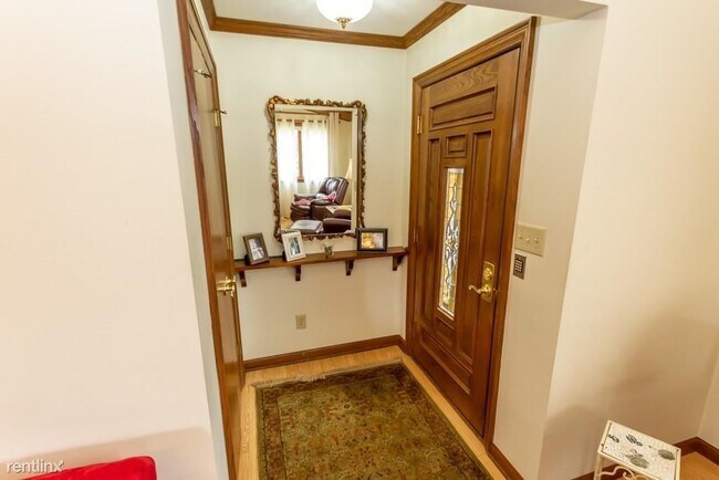 Primary Photo - 2 br, 2 bath Condo - 481 Camby Ct