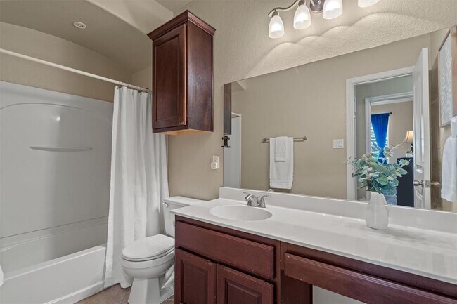 Building Photo - 3517 Shellcastle Ln