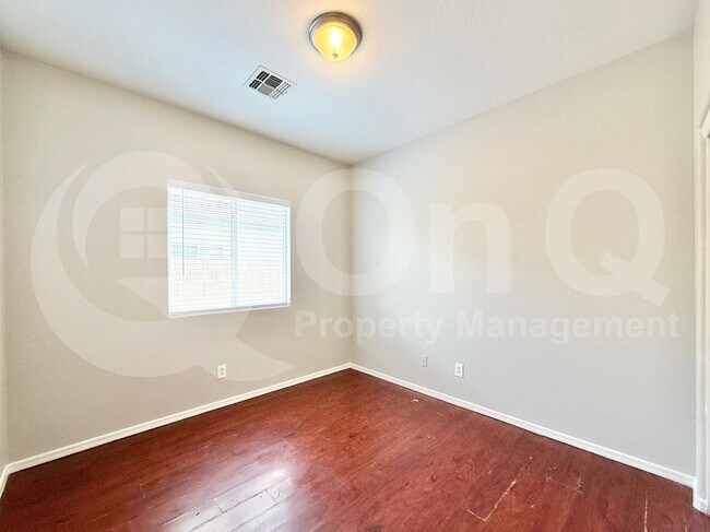 Building Photo - 11675 W Monroe St