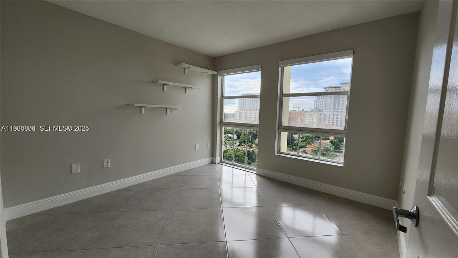 Building Photo - 2351 Douglas Rd