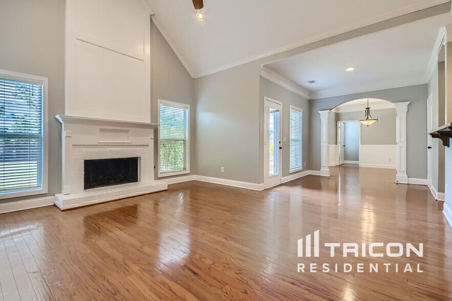 Building Photo - 151 Shelton Dr