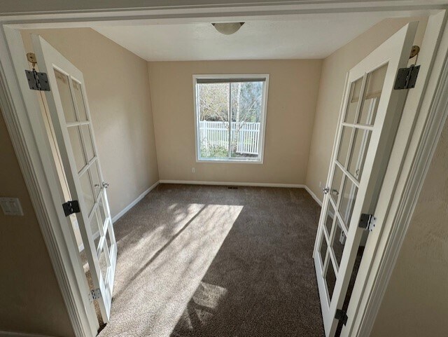 Building Photo - 4632 SW 47th Pl