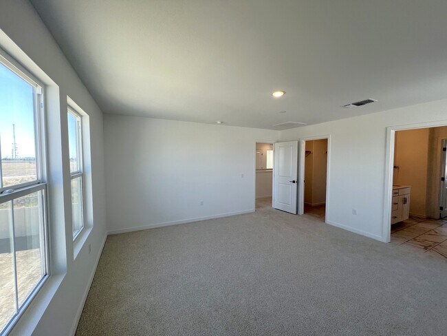 Building Photo - 6209 Caruso Ave
