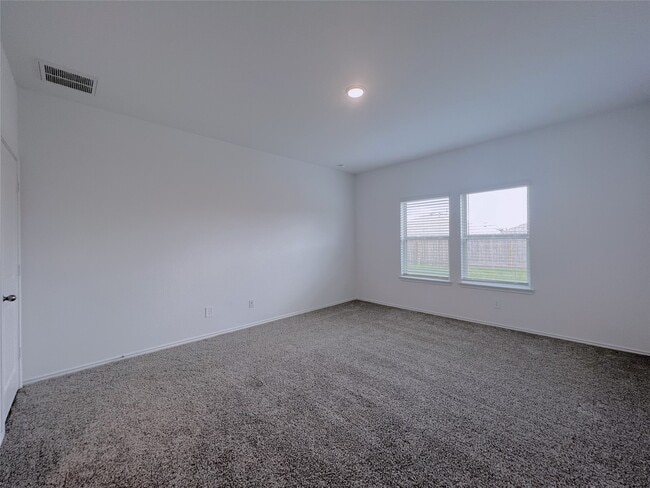 Building Photo - 14732 Hazel Br Dr