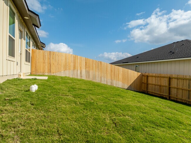 Building Photo - 3800 Pecan Creek Rd