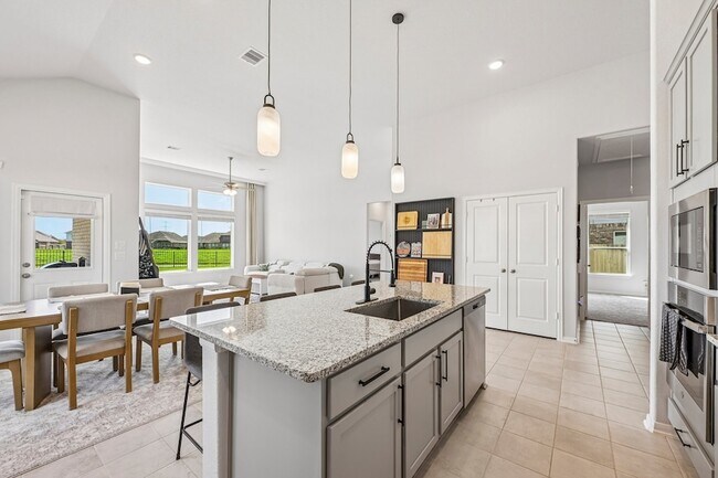 Building Photo - 409 Chardonnay Dr