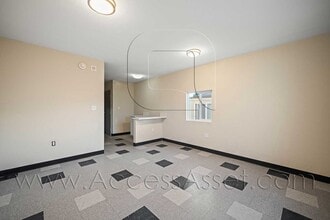 Building Photo - Cozy Studio With 1 Bath In A four-plex In Perris!