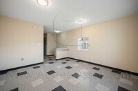 Building Photo - Cozy Studio With 1 Bath In A four-plex In Perris!