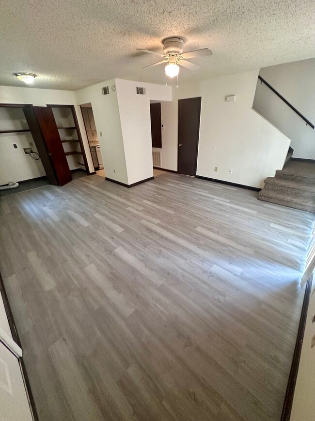 Building Photo - 1628 Alexander Ct
