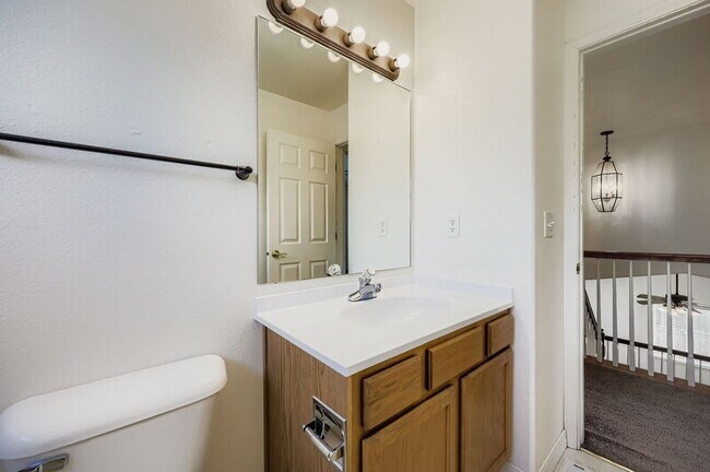 Building Photo - 504 Pyrite Terrace
