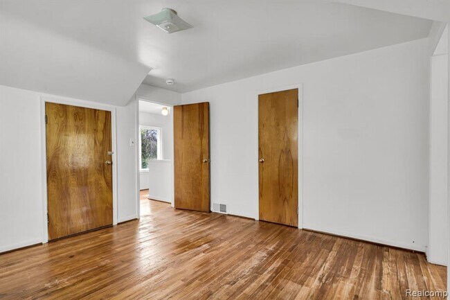 Building Photo - 18792 Old Homestead Dr