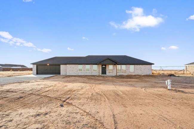 Primary Photo - New Construction Home In Idalou ISD!