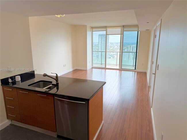 Building Photo - 50 Biscayne Blvd