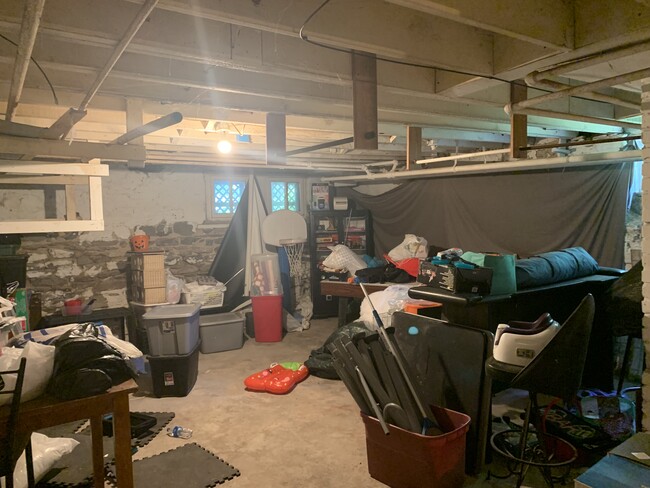 Basement rm 1 - 255 N Van Buren St