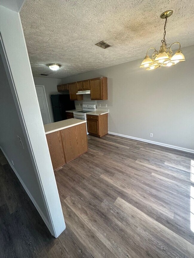Building Photo - 2506 Gold Valley Dr