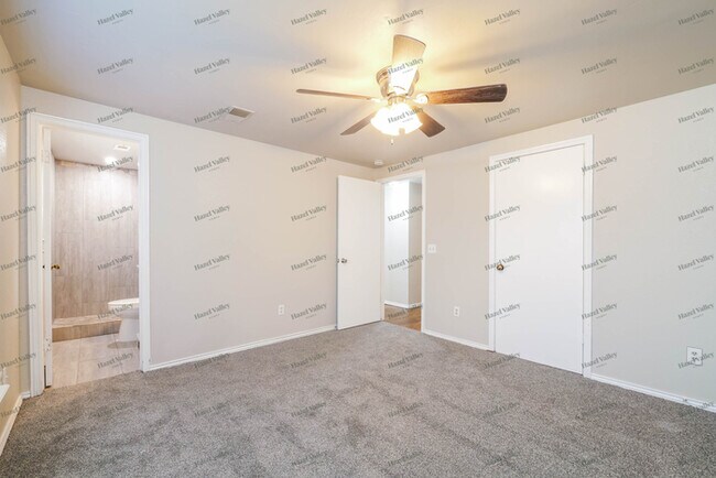 Building Photo - 1708 Garcia Ave